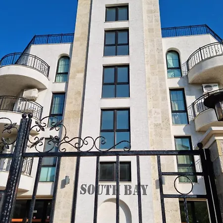 アパート South Bay уютно студио 200м море *